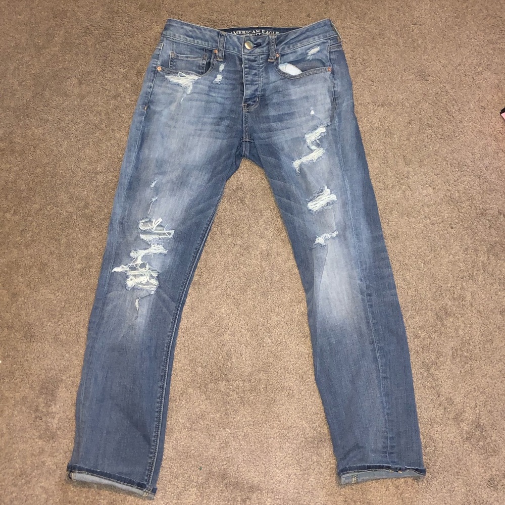 AEO super super stretch Tomgirl jeans